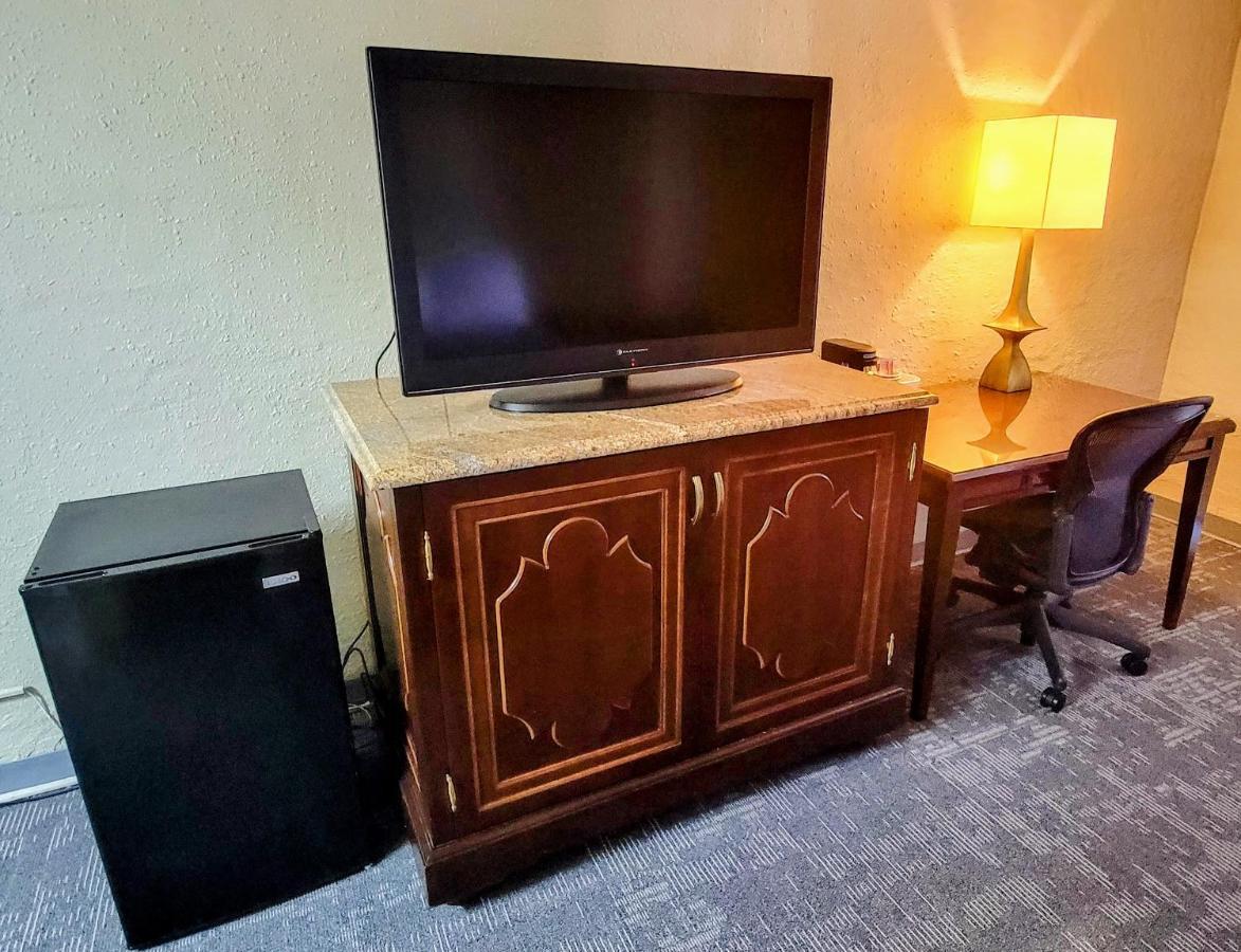 Queen City Inn Bangor Eksteriør billede
