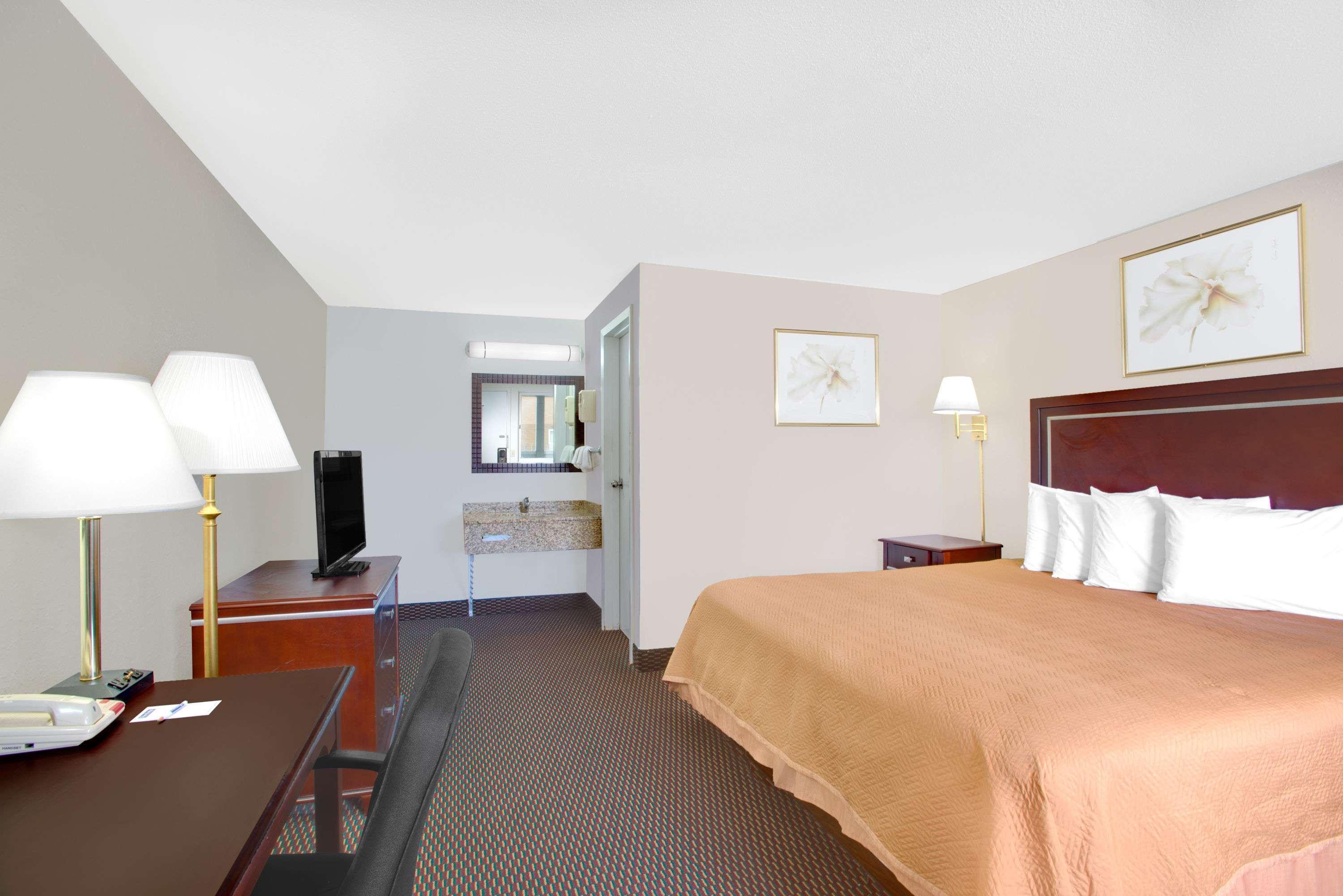 Queen City Inn Bangor Eksteriør billede